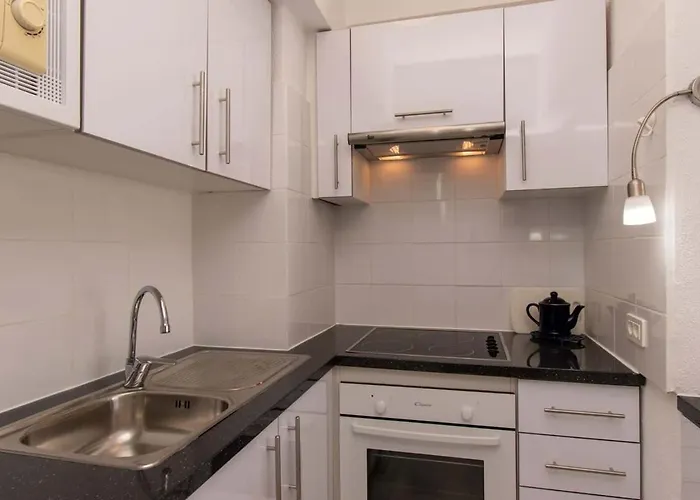 Club Atlantis 35 - One Bed Costa Adeje